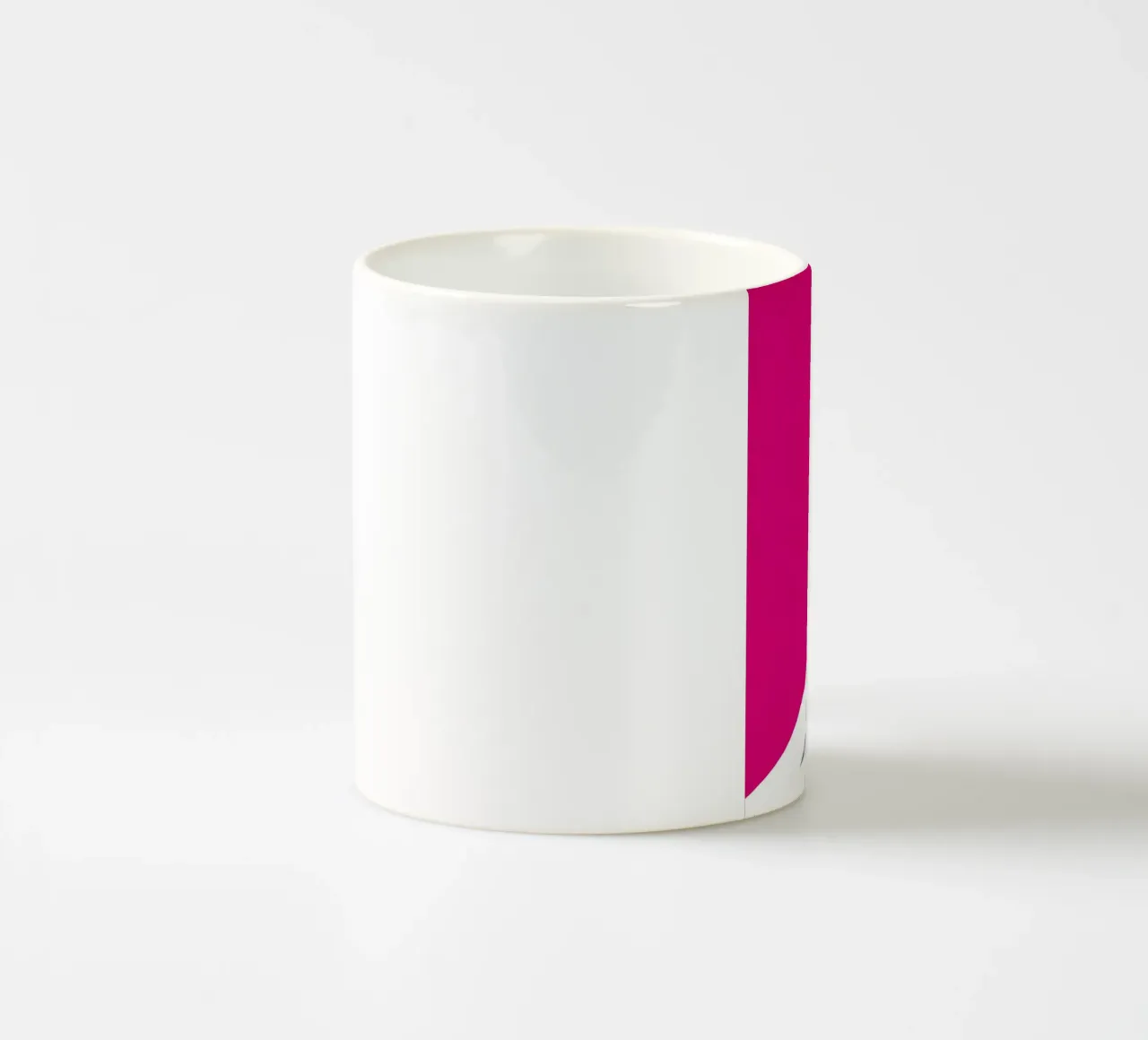 Sci sulla neve - Pop Art tazza in ceramica da ColorCrash Gallery