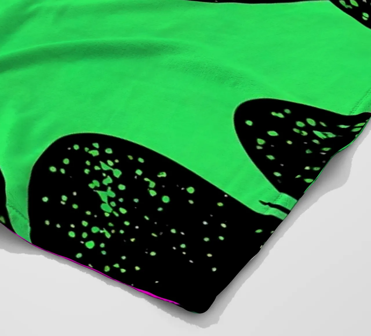 Paletta e pallina da ping pong - Pop Art coperta in pile da ColorCrash Gallery