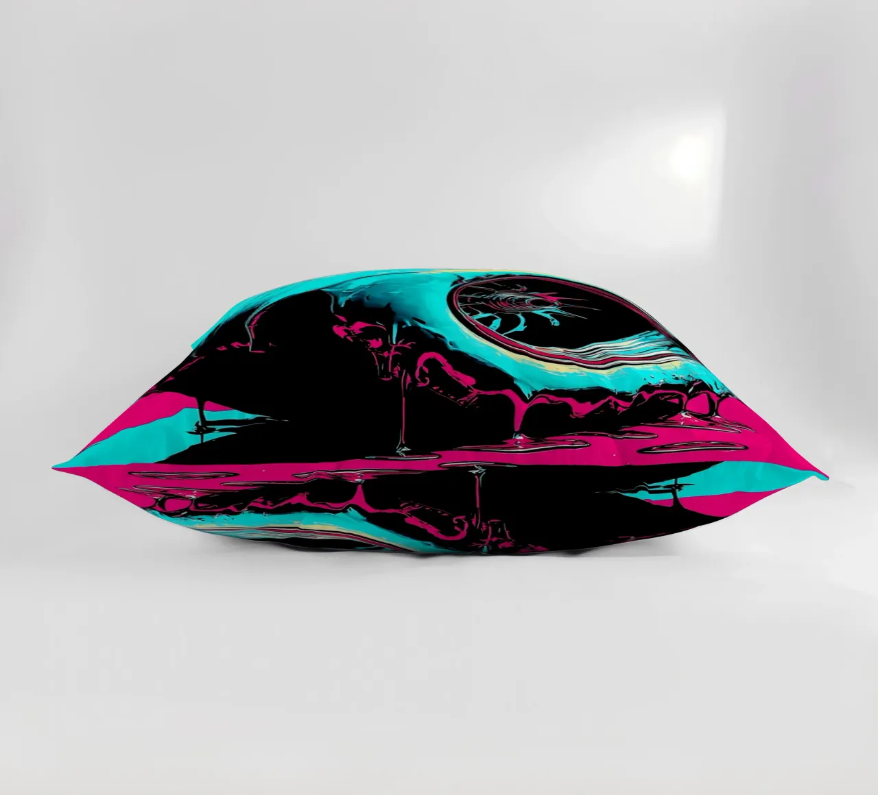 Fusione di pneumatici - Pop Art cuscino da ColorCrash Gallery