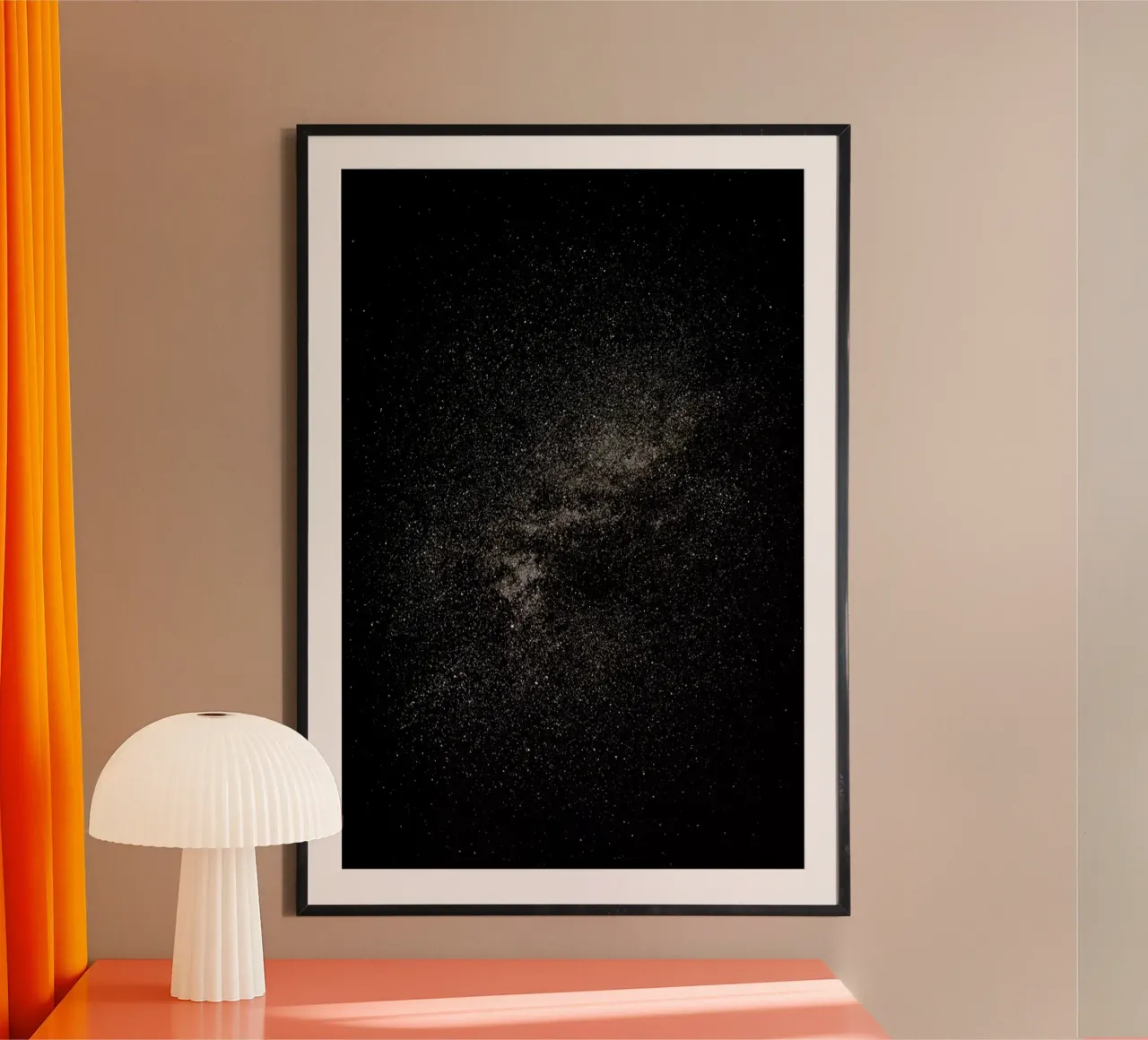 Stars No. 1136 poster con telaio in legno da Chris Abatzis
