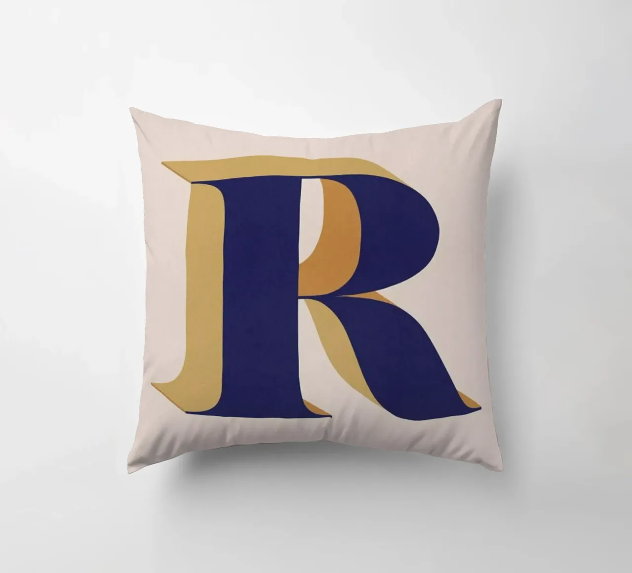 Blue R cuscino da daylight design studio
