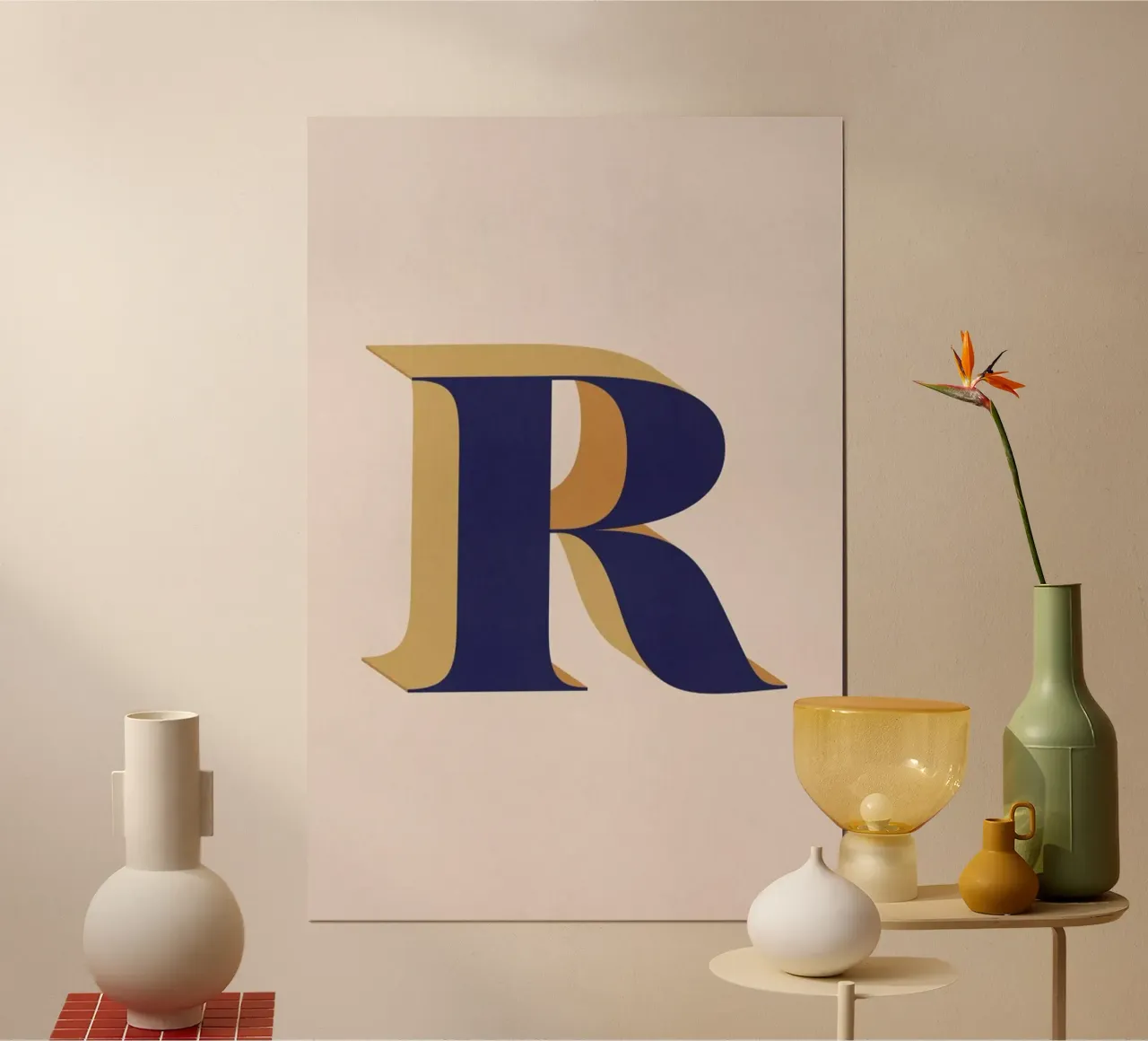 Blue R poster con telaio in alluminio da daylight design studio