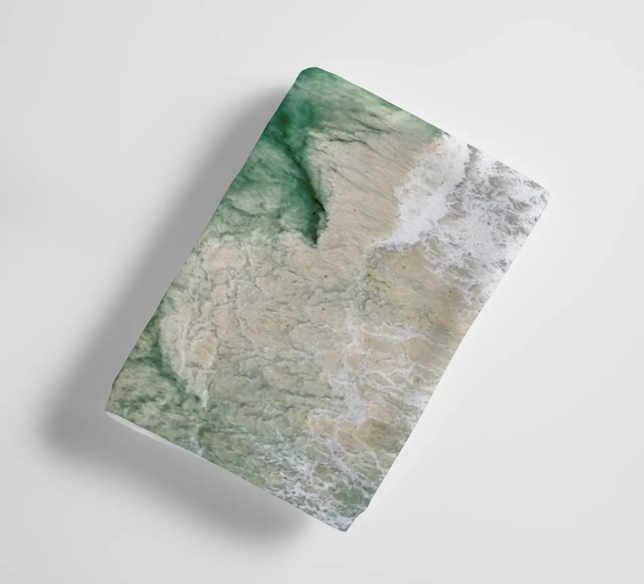 Deep towel by ROBERTO H