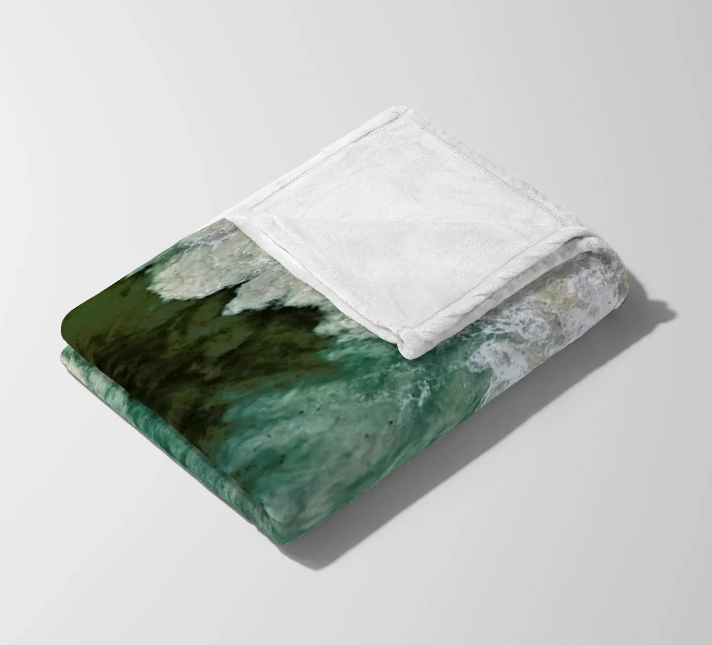 Deep fleece blanket by ROBERTO H