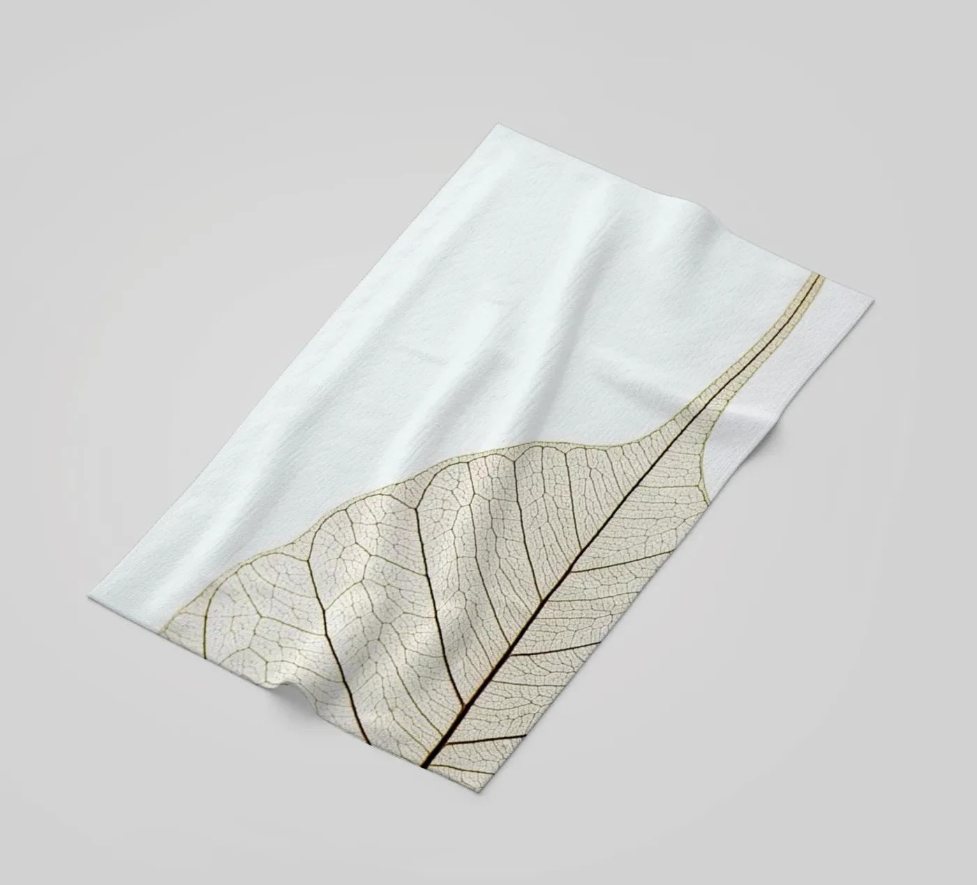 Translucent Leaf serviette de plage de Flora & Fauna