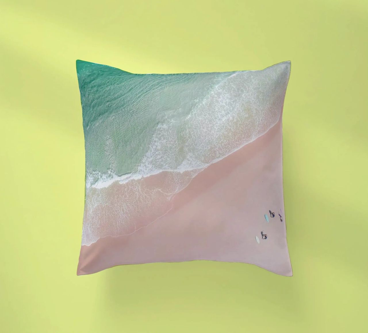 Aerial Beach - Ocean Surf Yoga Kissen von Ingrid Beddoes