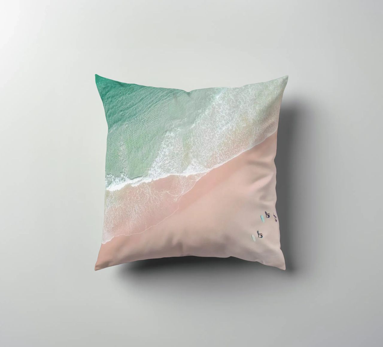 Aerial Beach - Ocean Surf Yoga Kissen von Ingrid Beddoes