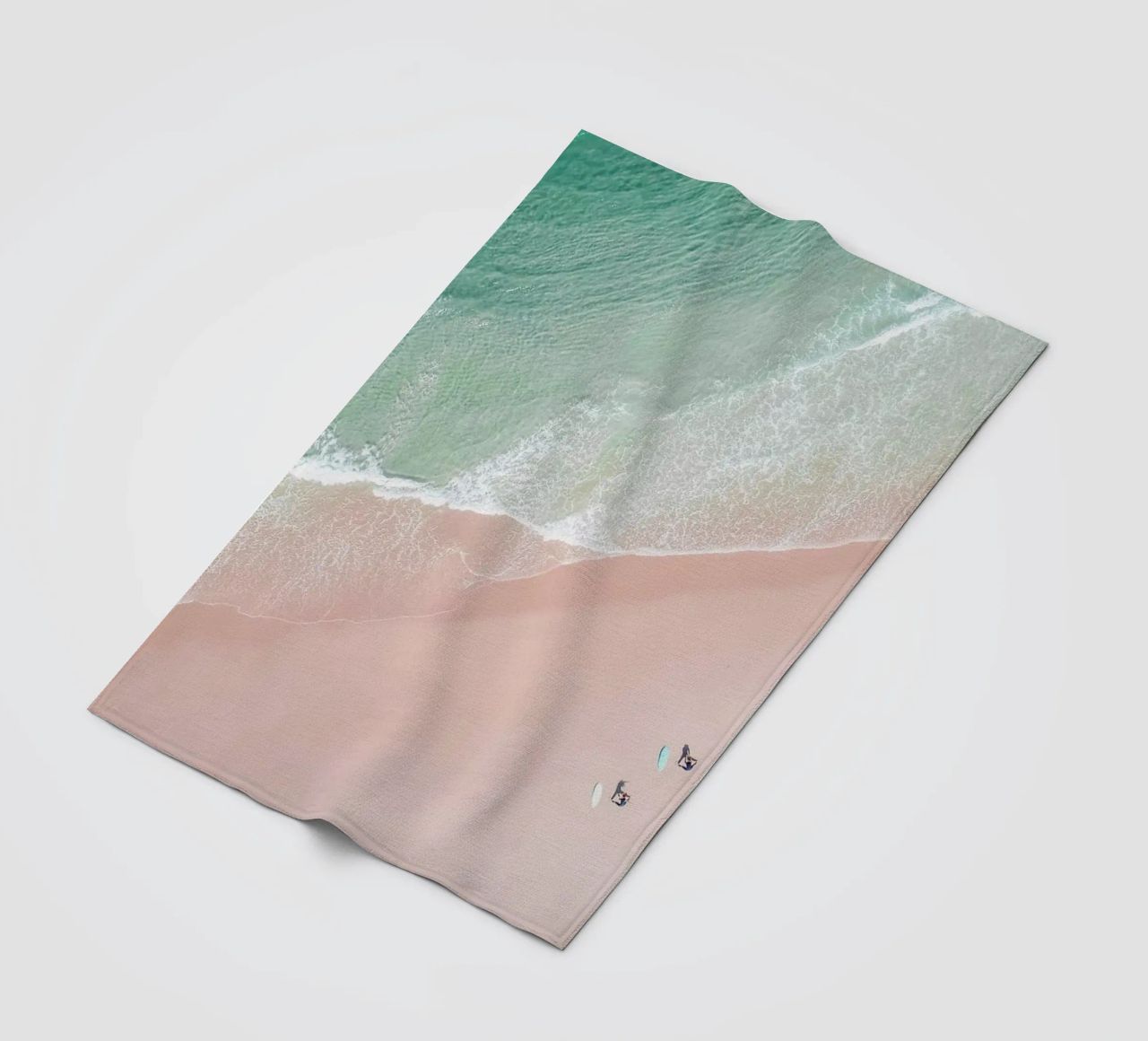 Aerial Beach - Ocean Surf Yoga Fleecedecke von Ingrid Beddoes
