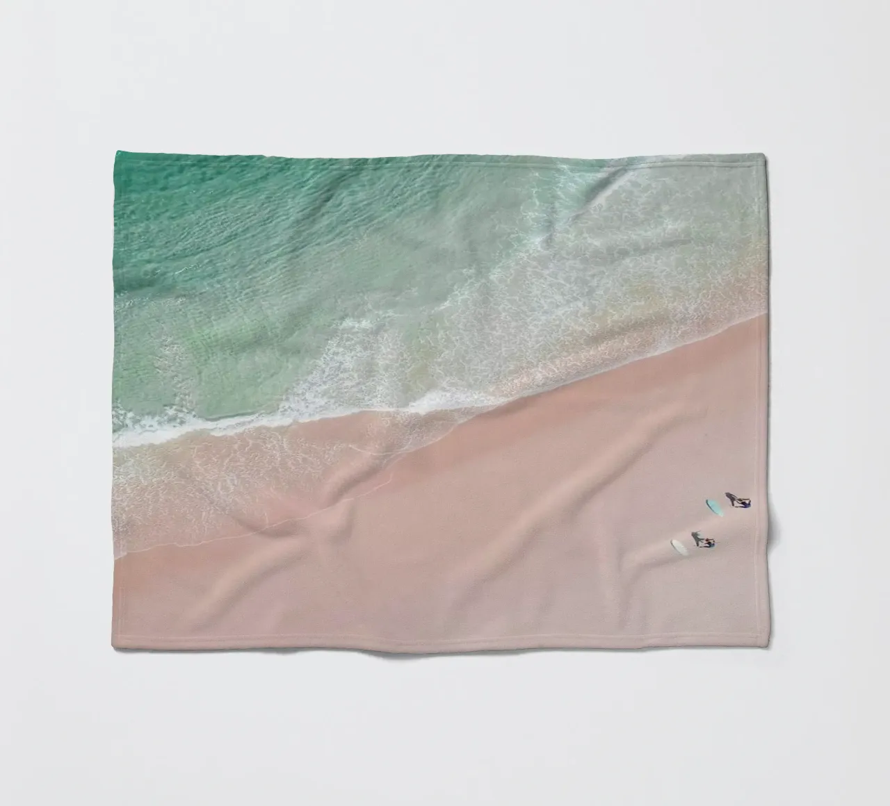 Aerial Beach - Ocean Surf Yoga Fleecedecke von Ingrid Beddoes