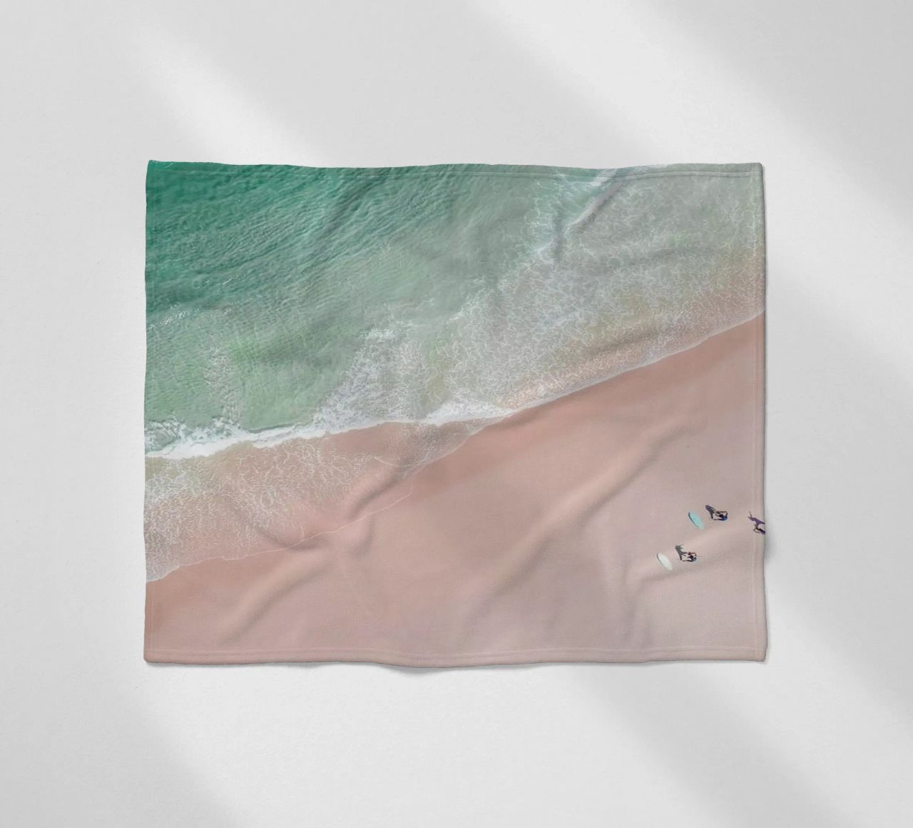 Aerial Beach - Ocean Surf Yoga Fleecedecke von Ingrid Beddoes