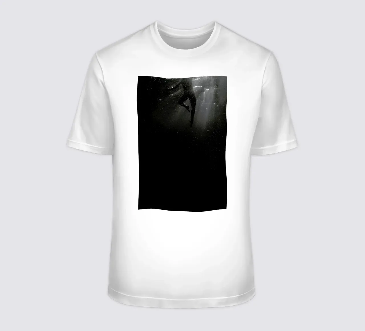 Staying Calm t-shirt da Chris Abatzis