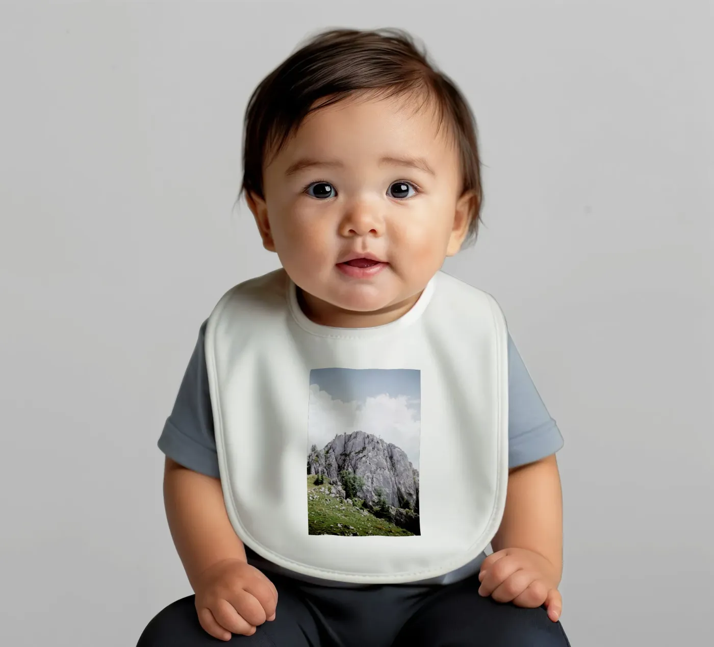 Serenity Babylätzchen von Alexandra Hellweg