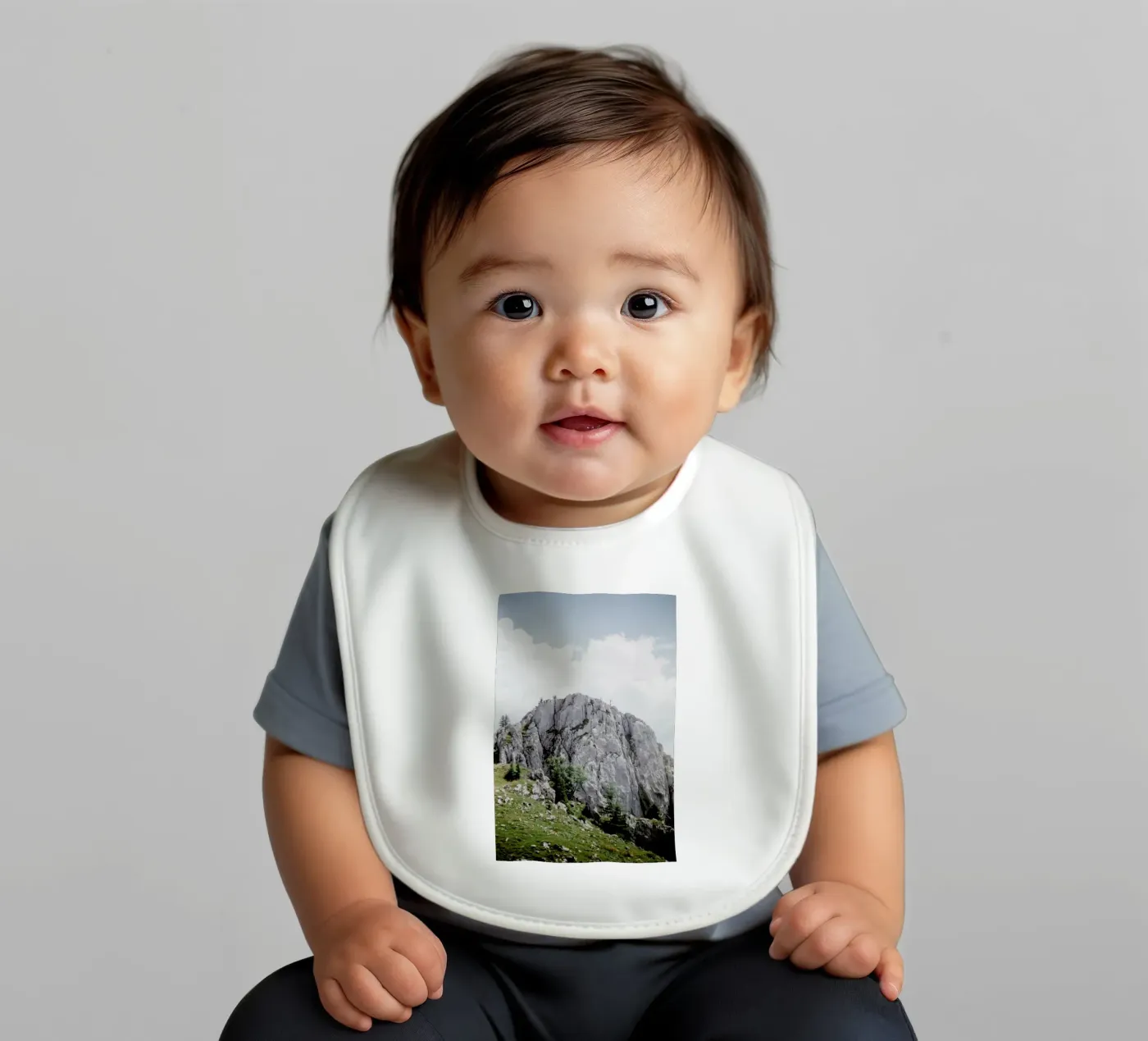 Serenity Babylätzchen von Alexandra Hellweg