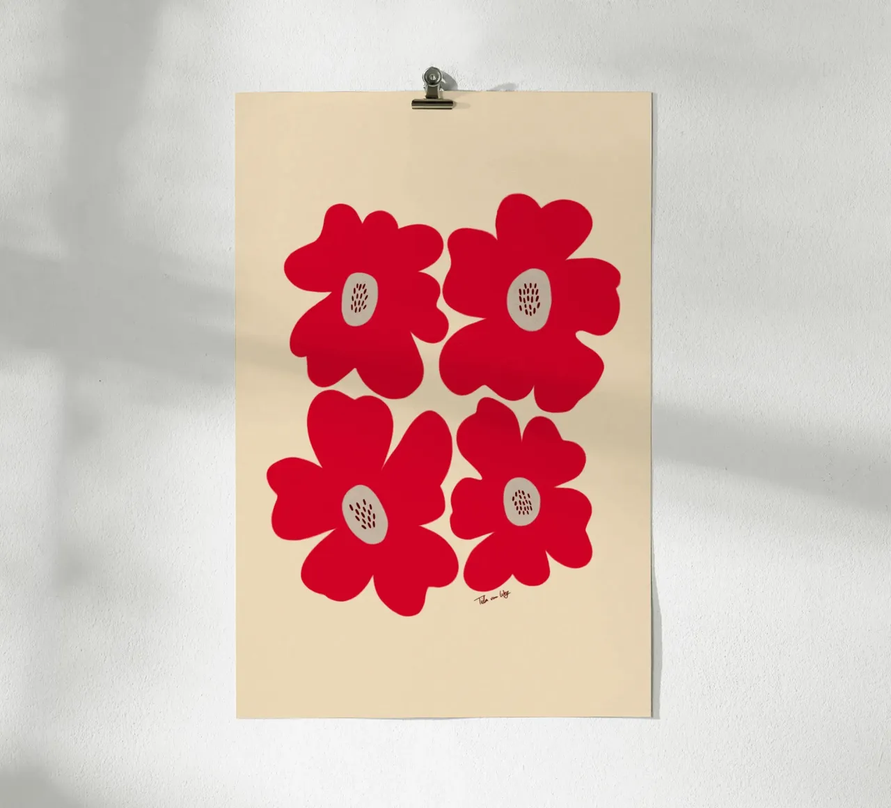 red bold flowers poster con telaio in plastica da Tida vom Weg