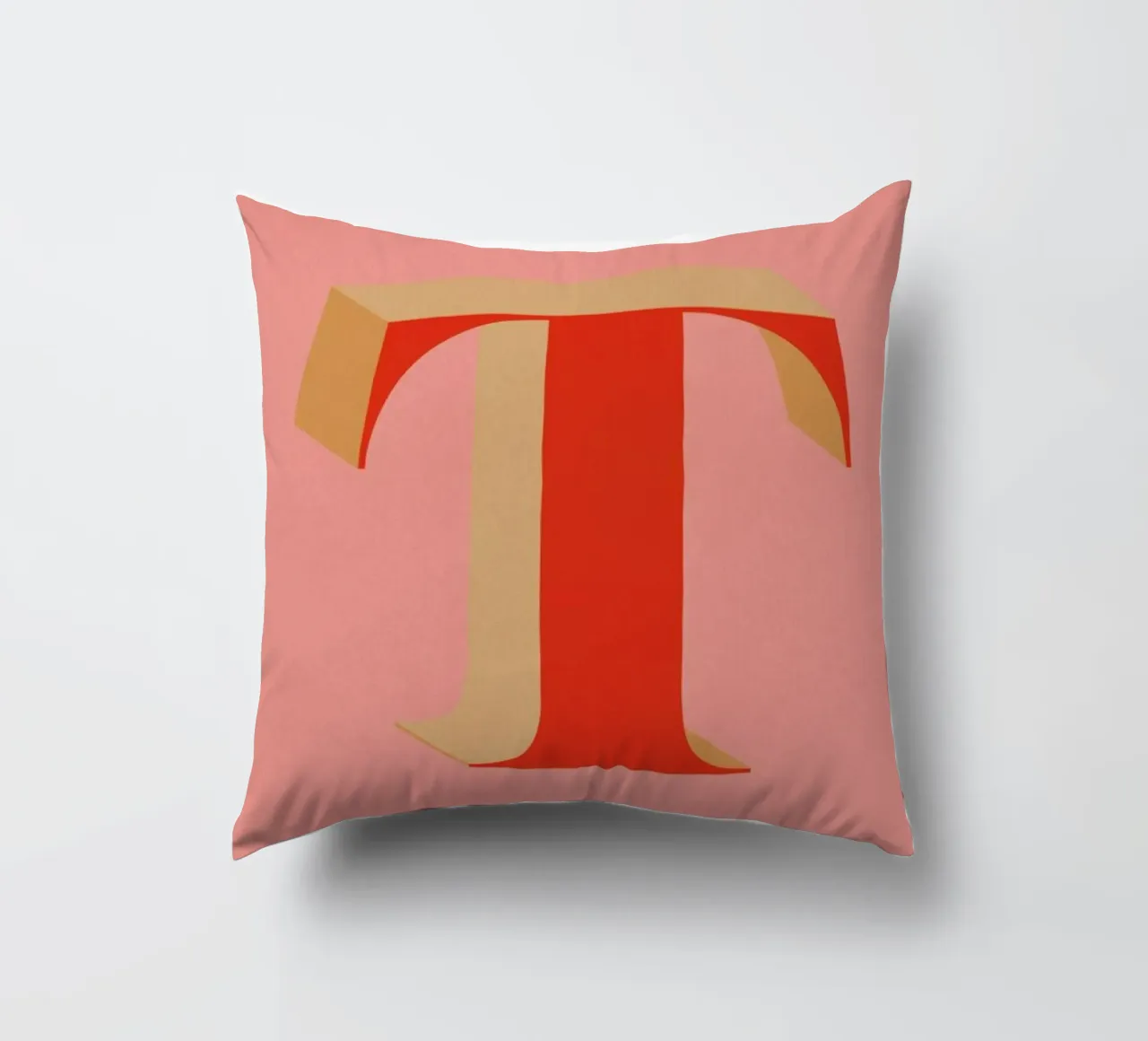 Red T cuscino da daylight design studio