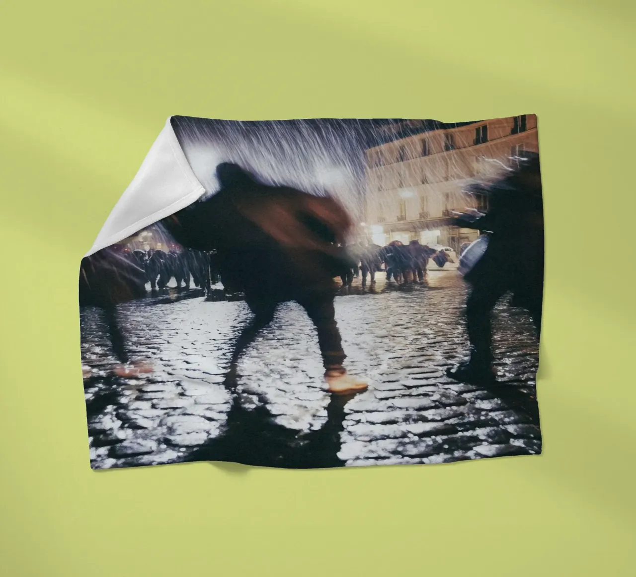 Prospettive urbane uniche a Parigi coperta in pile da By Night
