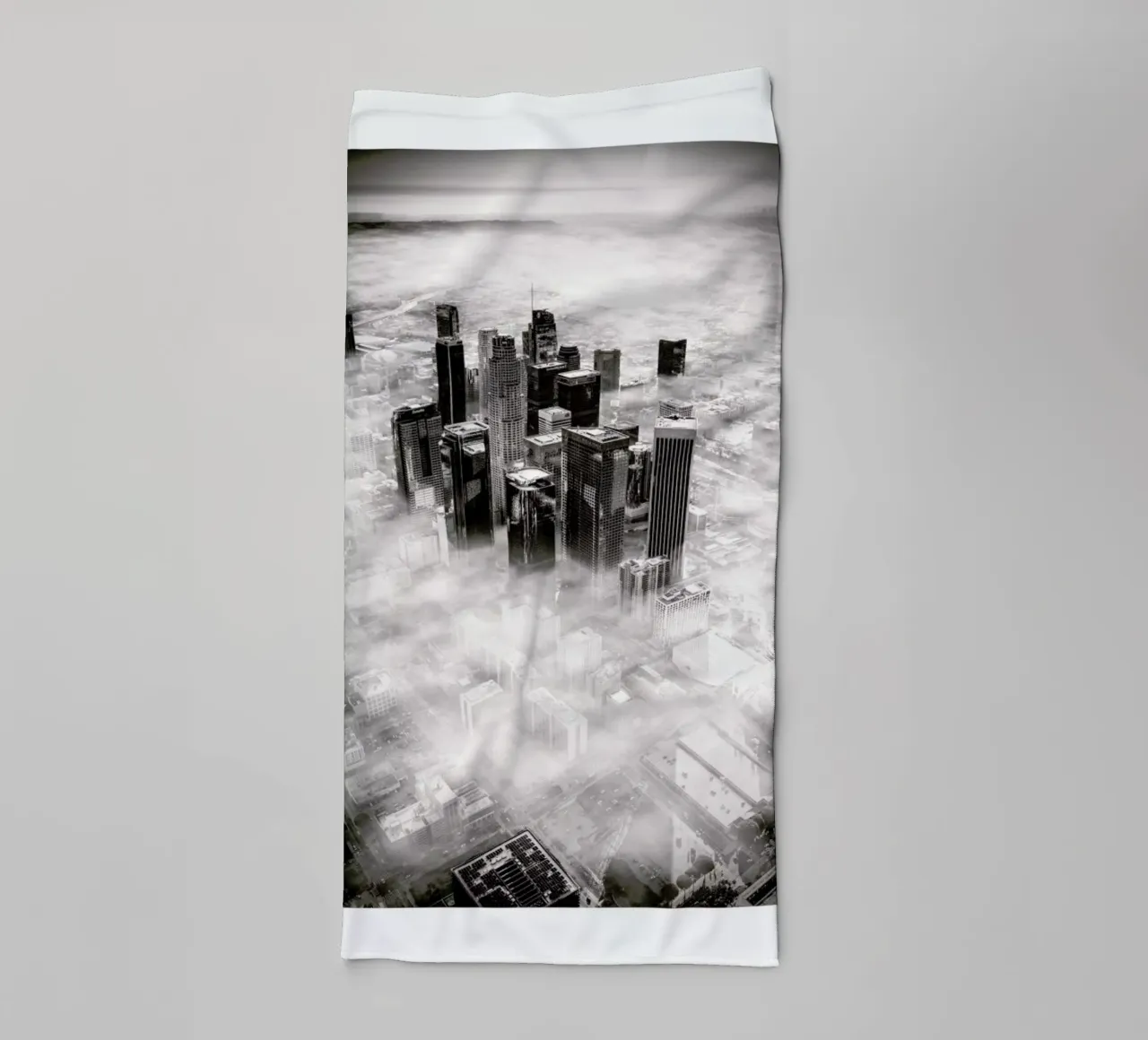 L.A. from Above asciugamano da bagno da METROPOLIS