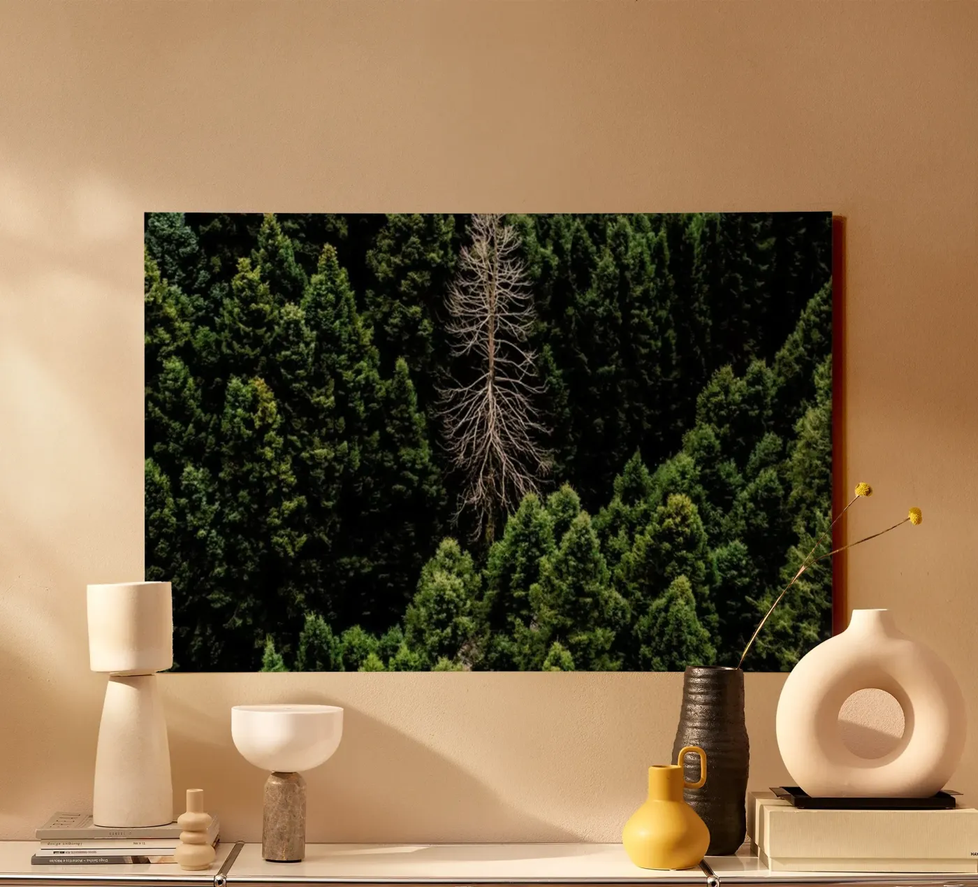 Alone canvas van ROBERTO H