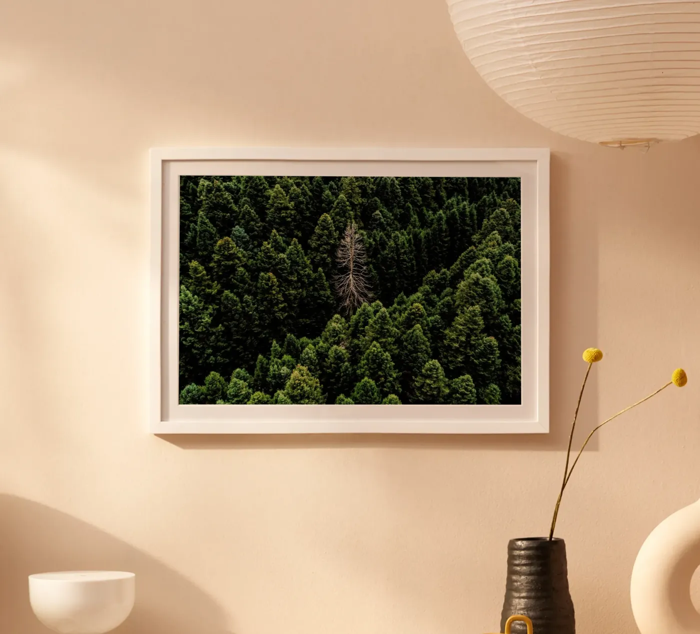 Alone poster da ROBERTO H