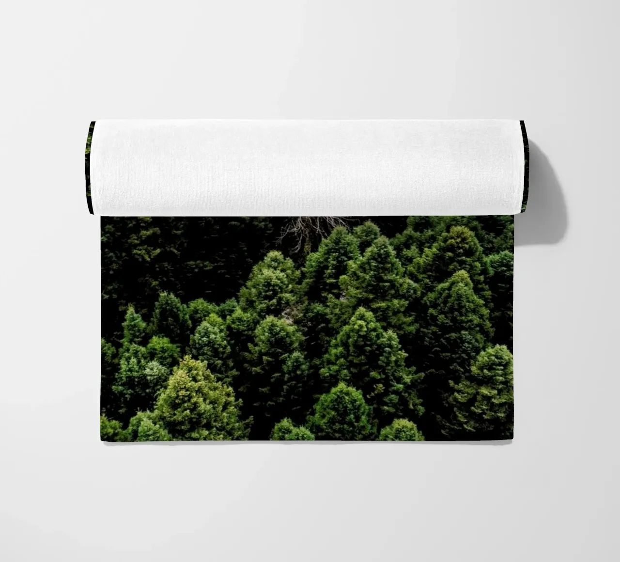 Alone beach towel by ROBERTO H