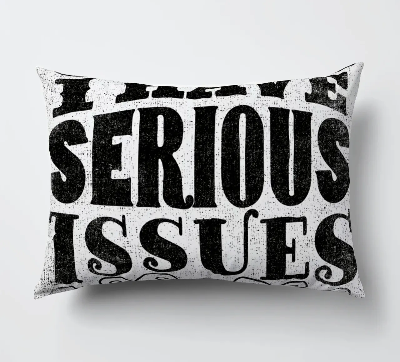 serious issues cuscino da Matthew Taylor Wilson