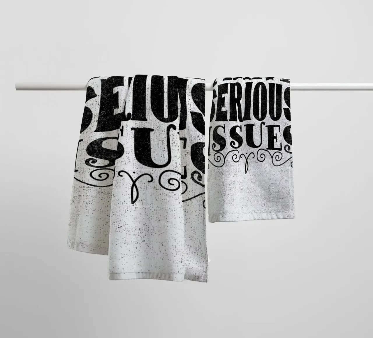 serious issues asciugamano da bagno da Matthew Taylor Wilson