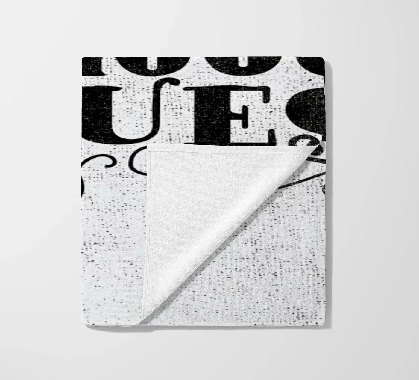 serious issues strandhanddoek van Matthew Taylor Wilson