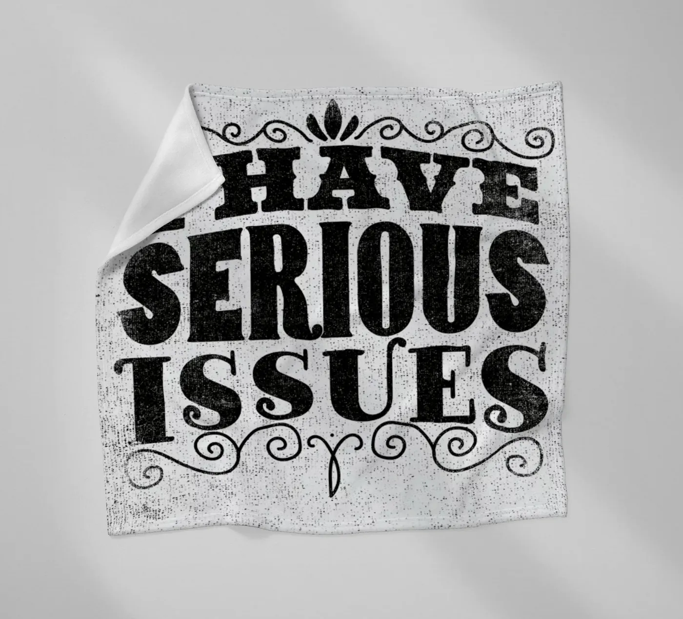 serious issues Fleecedecke von Matthew Taylor Wilson