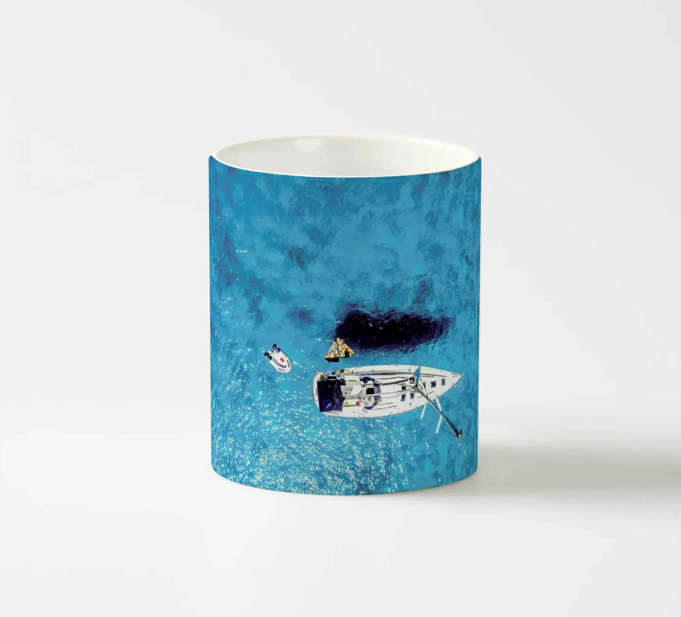 Pizza ceramic mug by ROBERTO H