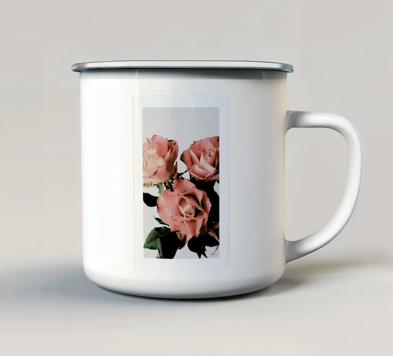 Roses tazza in smalto da Flora & Fauna