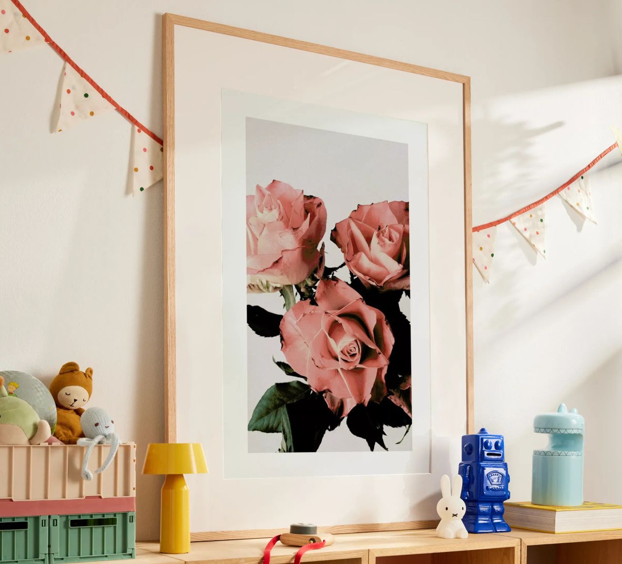 Roses Poster von Flora & Fauna