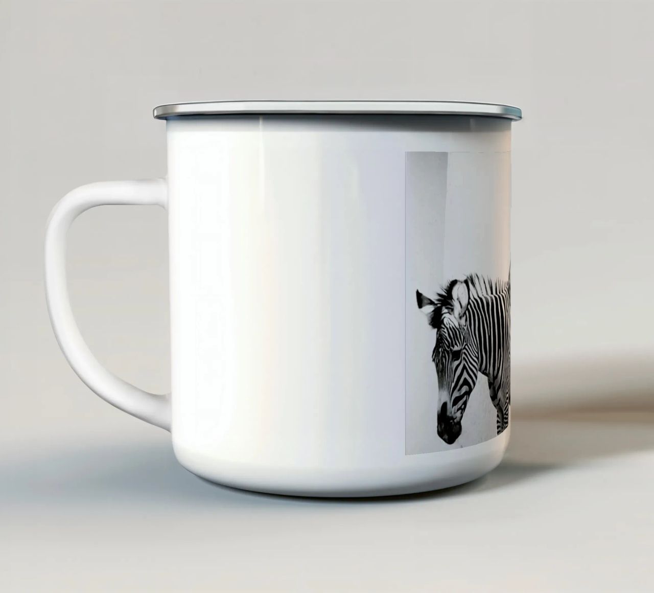 Zebra Stripes tazza in smalto da Babett Schultze