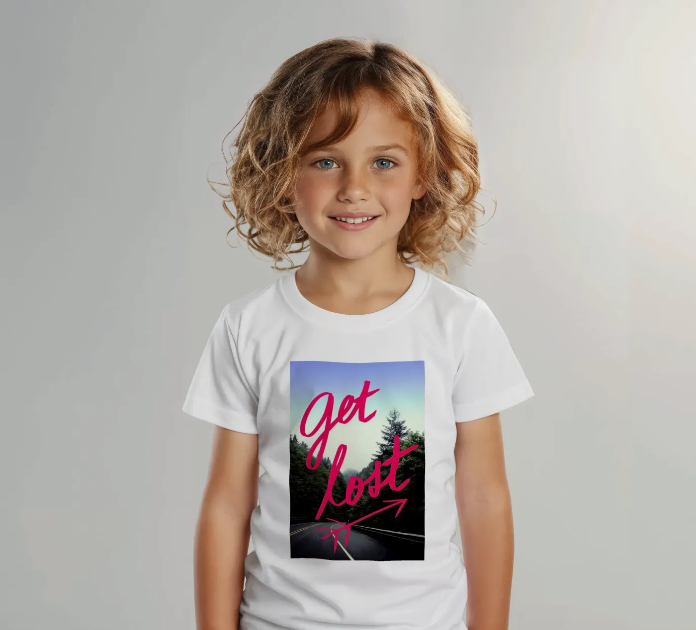 Get Lost kinder t-shirt van Leah Flores