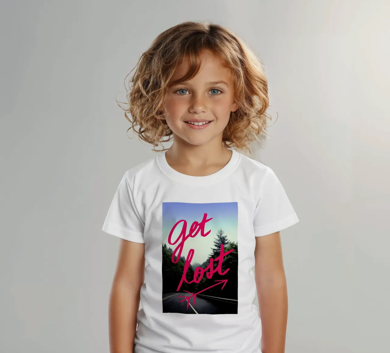 Get Lost t-shirt bambini da Leah Flores