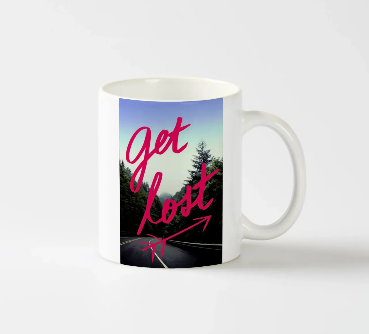Get Lost Keramik Tasse von Leah Flores