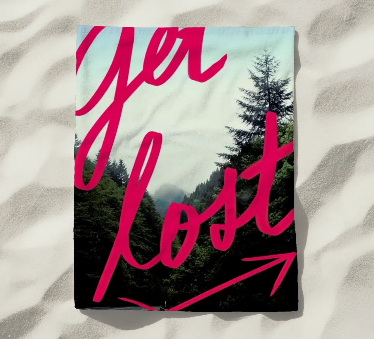 Get Lost toalla de playa de Leah Flores