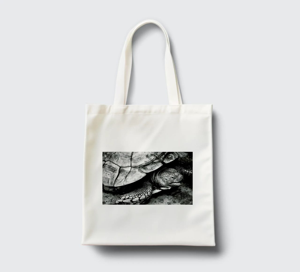 Tim the Turtle borsa in juta da Babett Schultze
