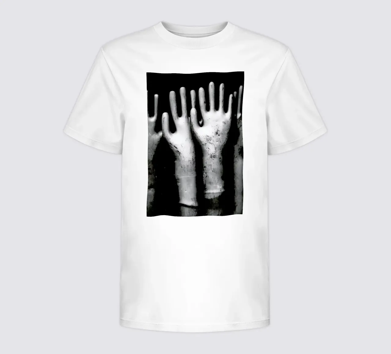 Hands t-shirt bambini da Magdalena Martin Photography