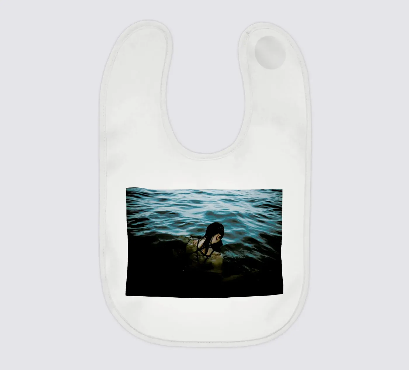 Drowning bavaglino da Chris Abatzis