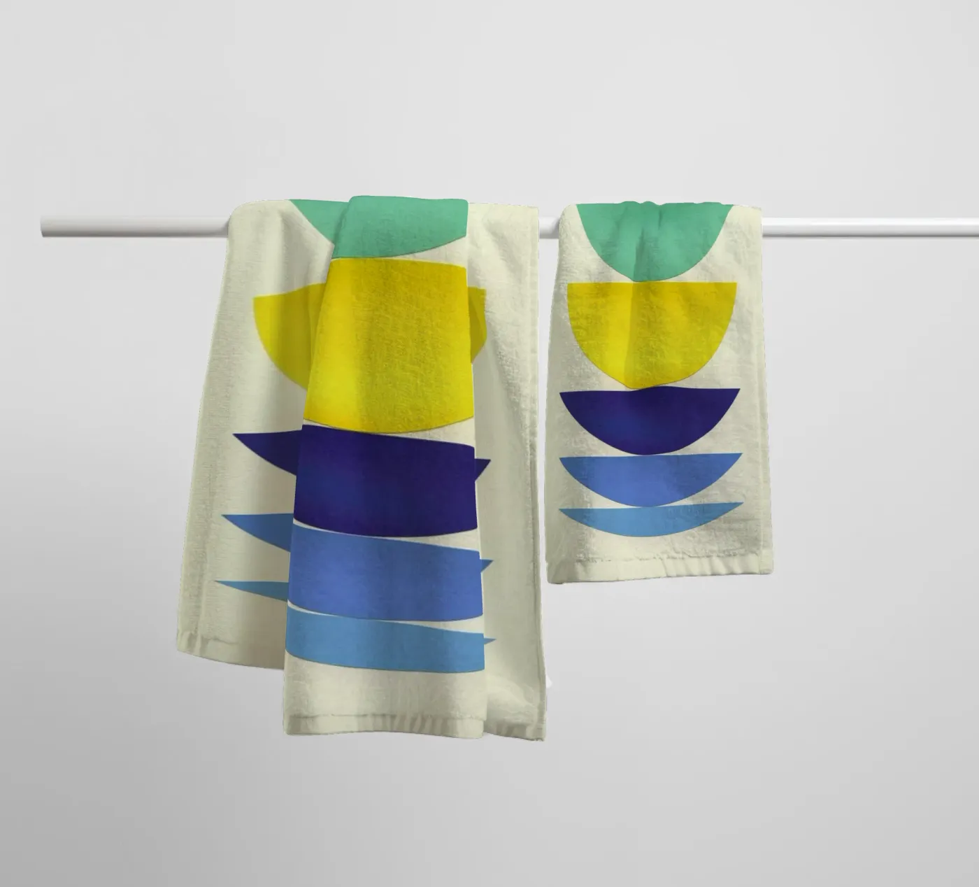 Five Circles towel by Rosi Feist
