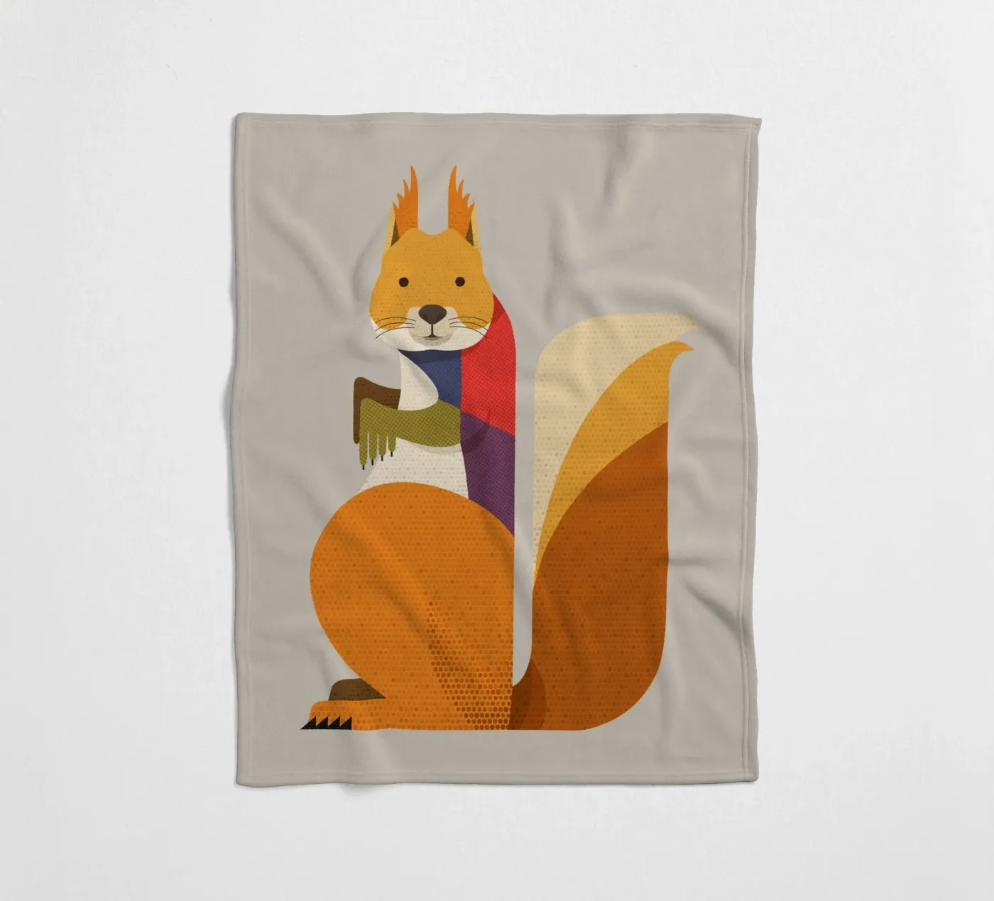 Scoiattolo rosso coperta in pile da The Printed Sparrow