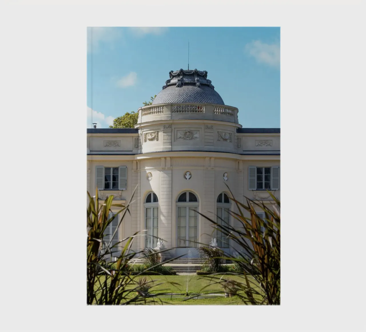 Parc Bagatelle notebook by Léa Lefebvre Photography