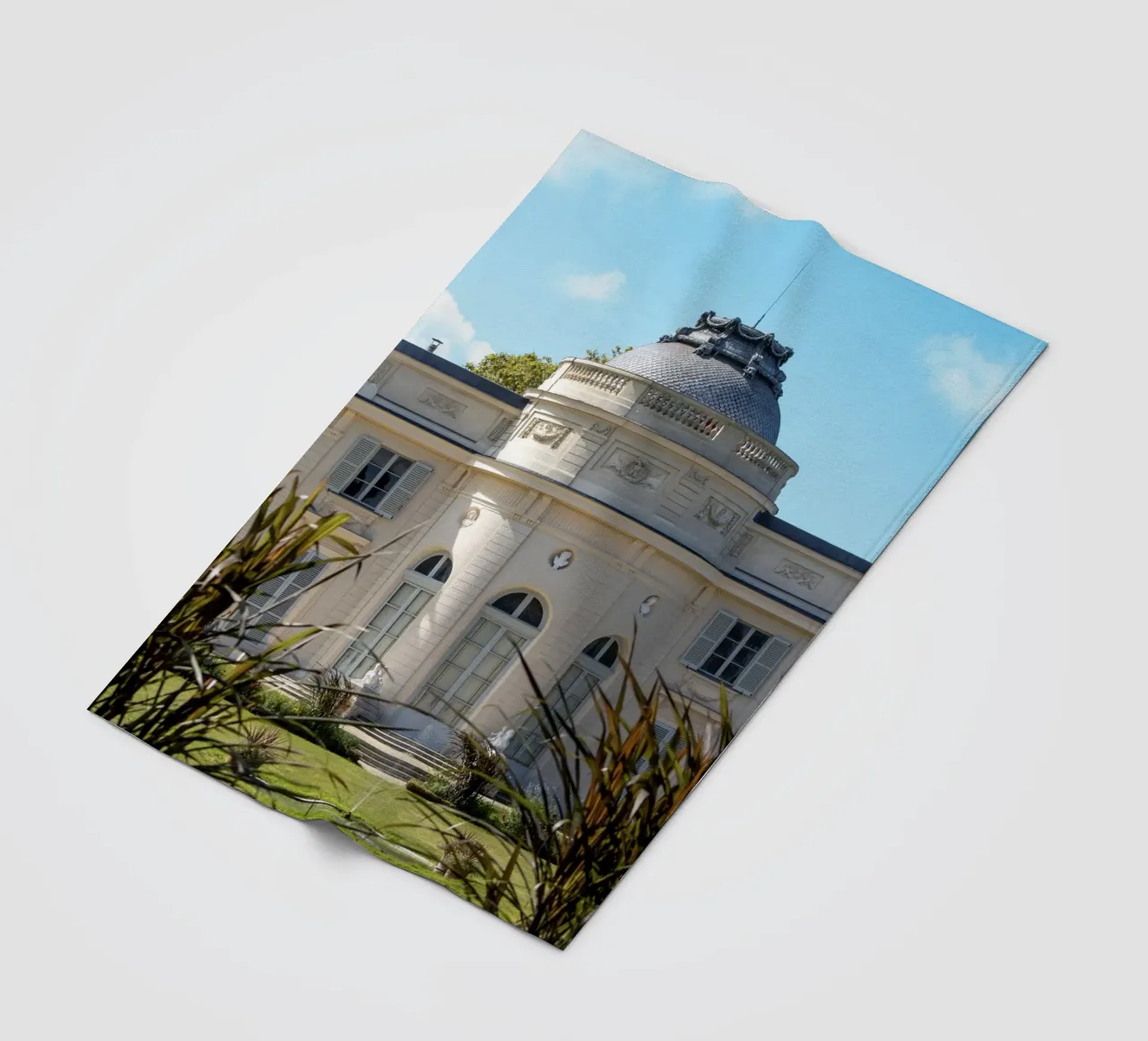 Parc Bagatelle fleece blanket by Léa Lefebvre Photography