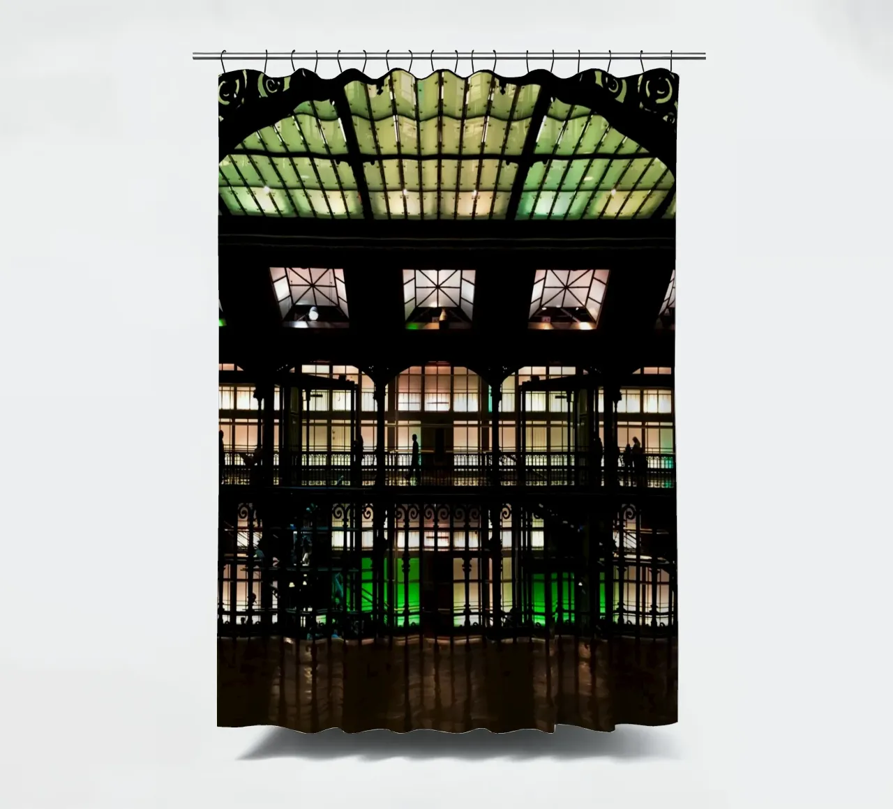 Sous le dôme du musée d'histoire naturelle rideau de douche de Léa Lefebvre Photography