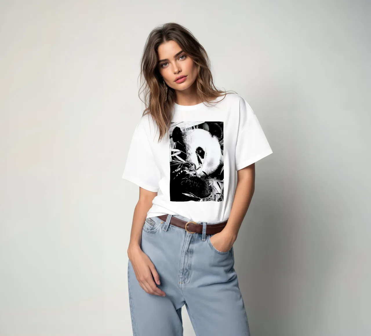 Hungry Panda t-shirt by Babett Schultze