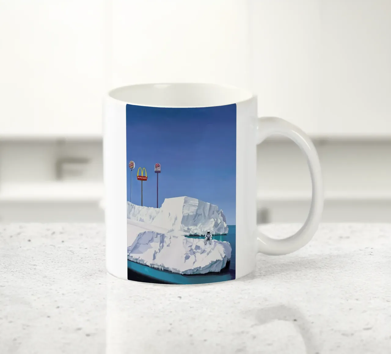 The Iceberg tazza in ceramica da Scott Listfield