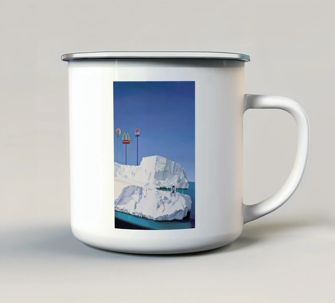 The Iceberg tazza in smalto da Scott Listfield