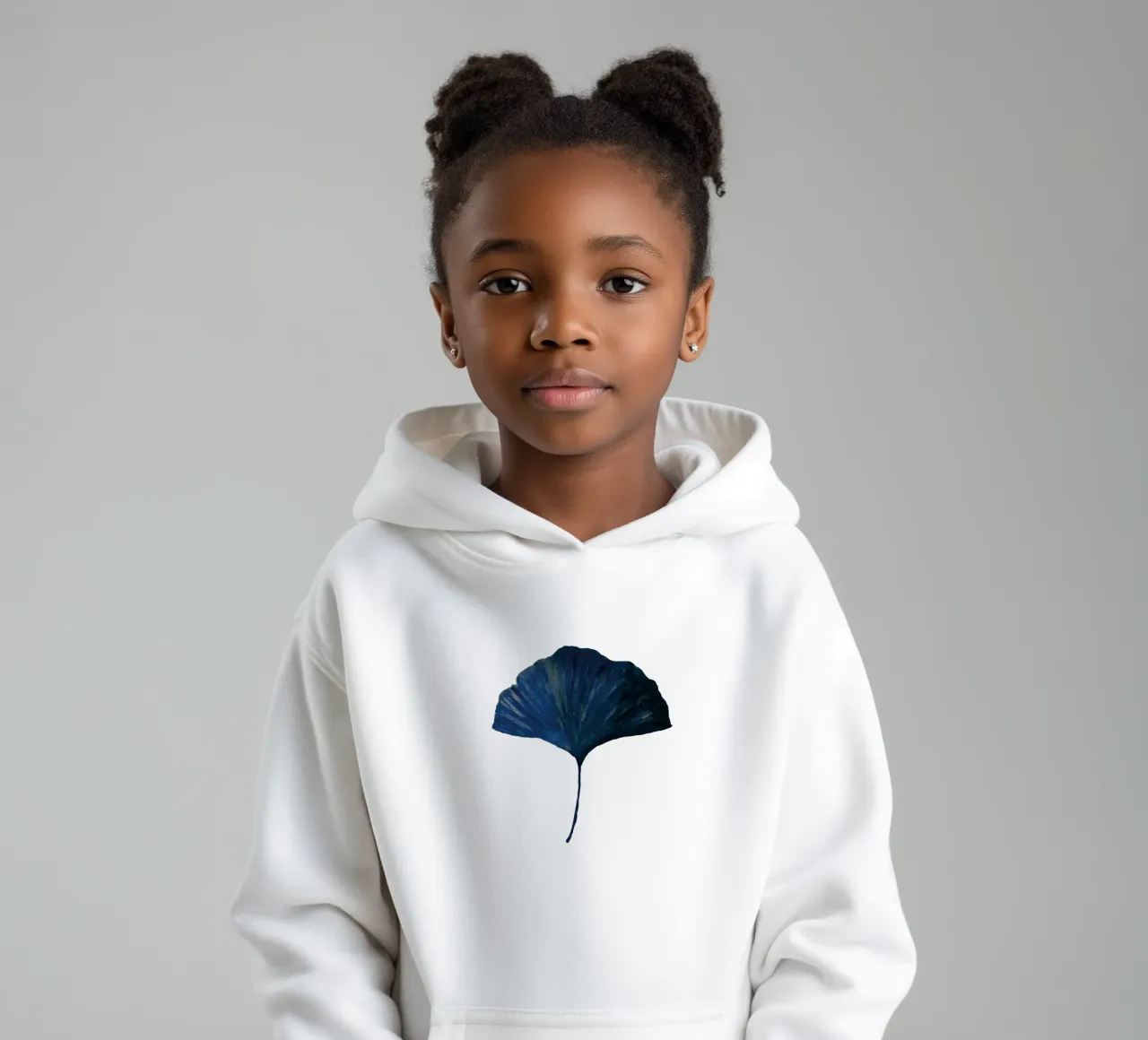 Ginkgo leave blue sudadera con capucha para niño de Femke Zwaan