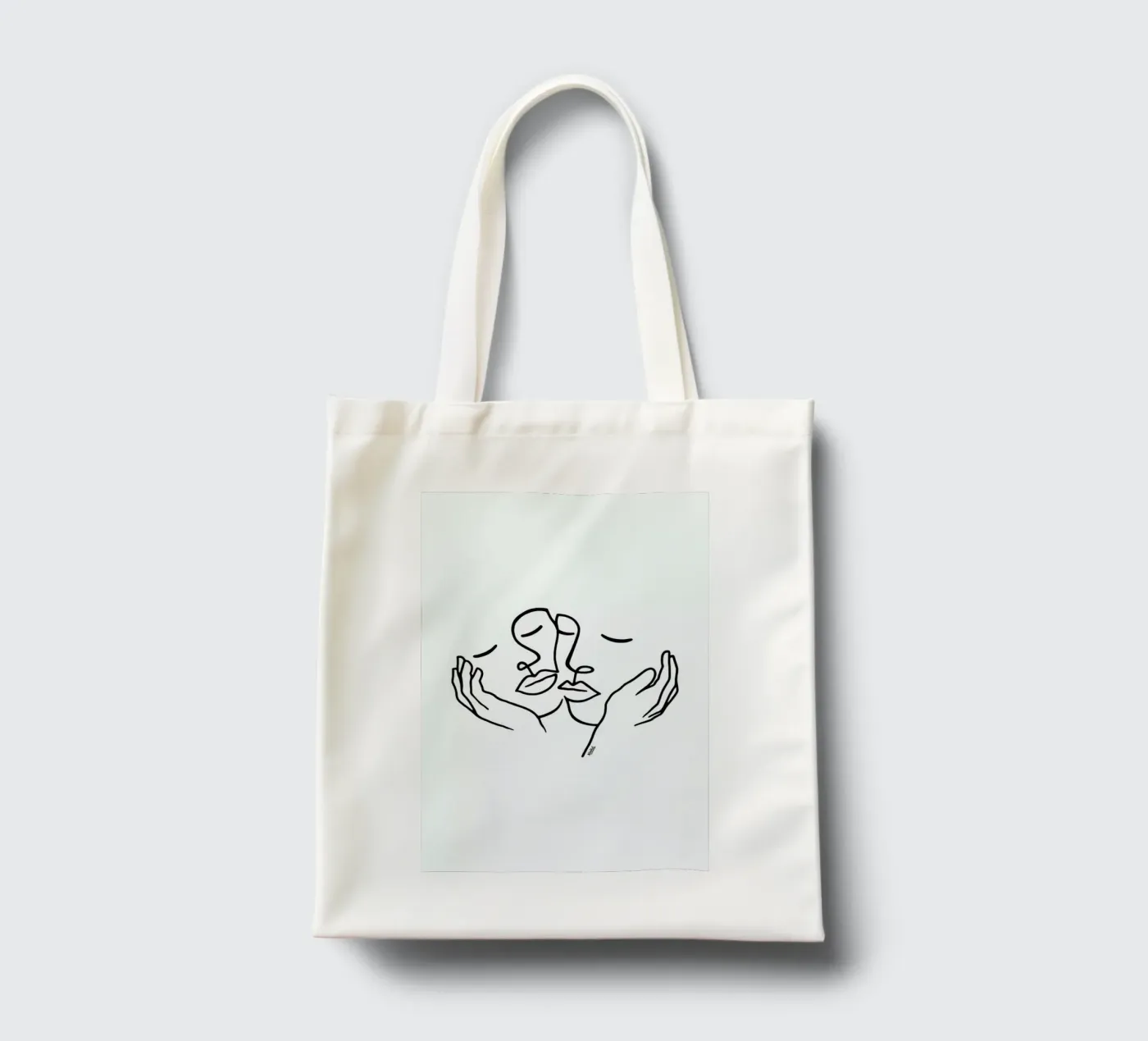 Touching tote bag by Ninhol