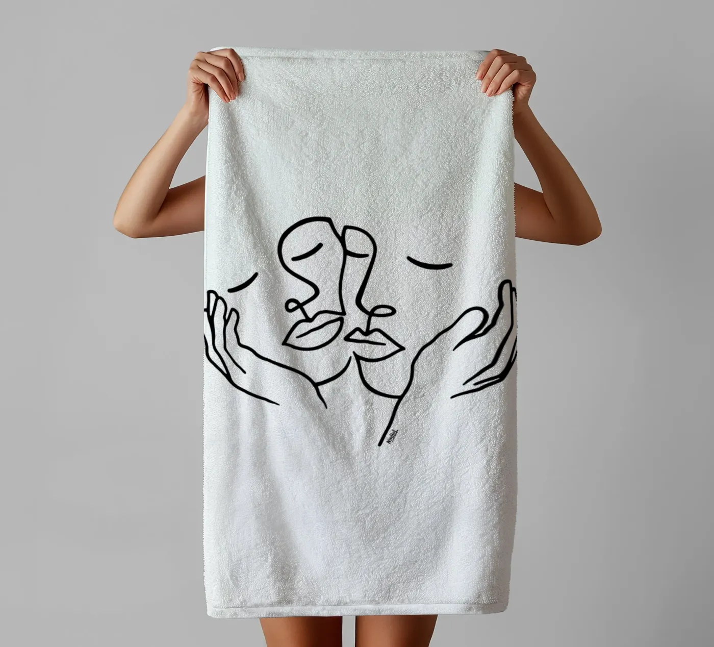 Touching Handtuch von Ninhol